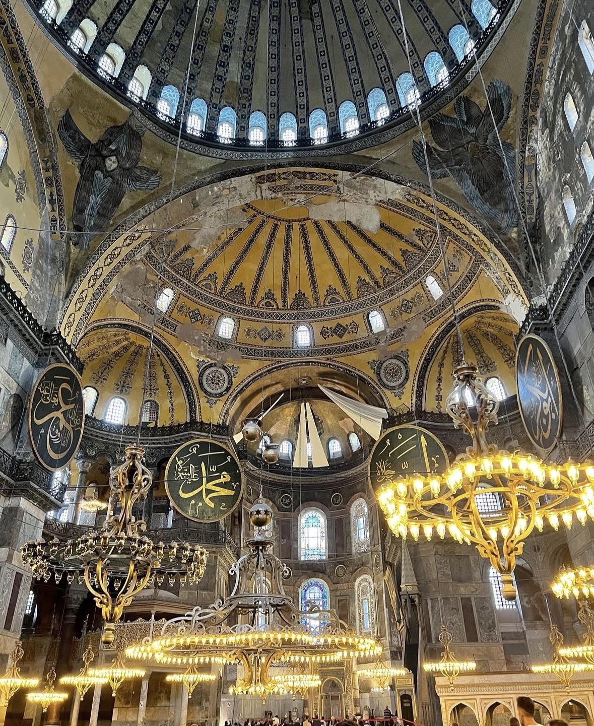 Istanbul Old City Tour: Hagia Sophia, Blue Mosque & Grand Bazaar